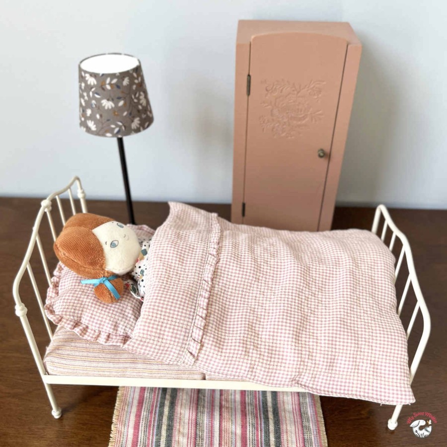 Doll Play Maileg Doll Houses & Accessories | Maileg Miniature Bed, Pink