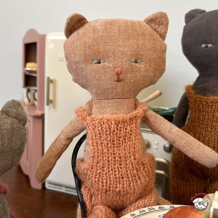 Doll Play Maileg Maileg Dolls | Maileg Chatons Kitten In Knitted Overall, Ginger